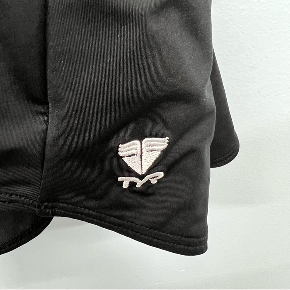 TYR 2 in 1 tank/sports bra black & gray size Large (10/12) - Picture 5 of 8